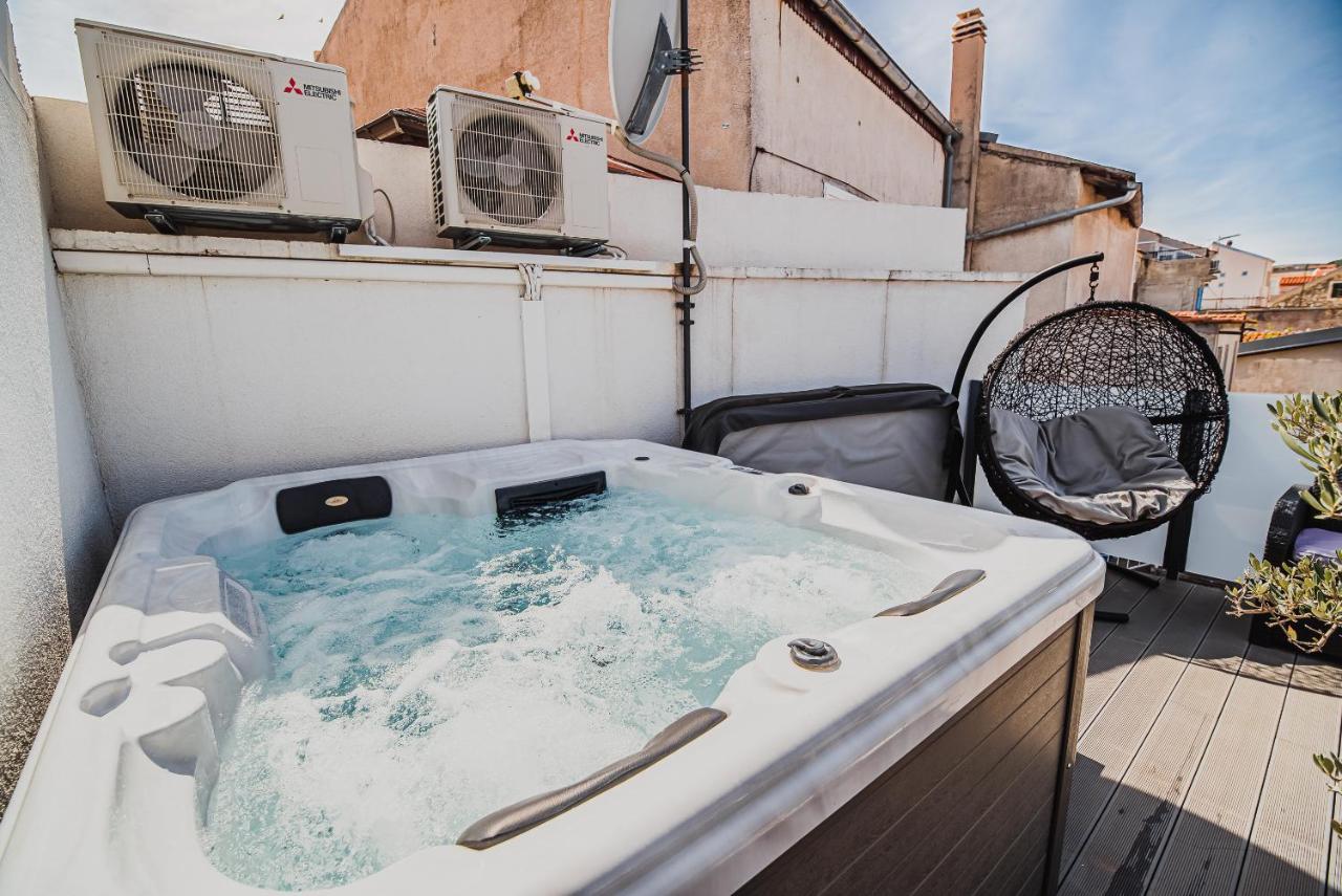 Downtown Luxury With Hot Tub Vodice