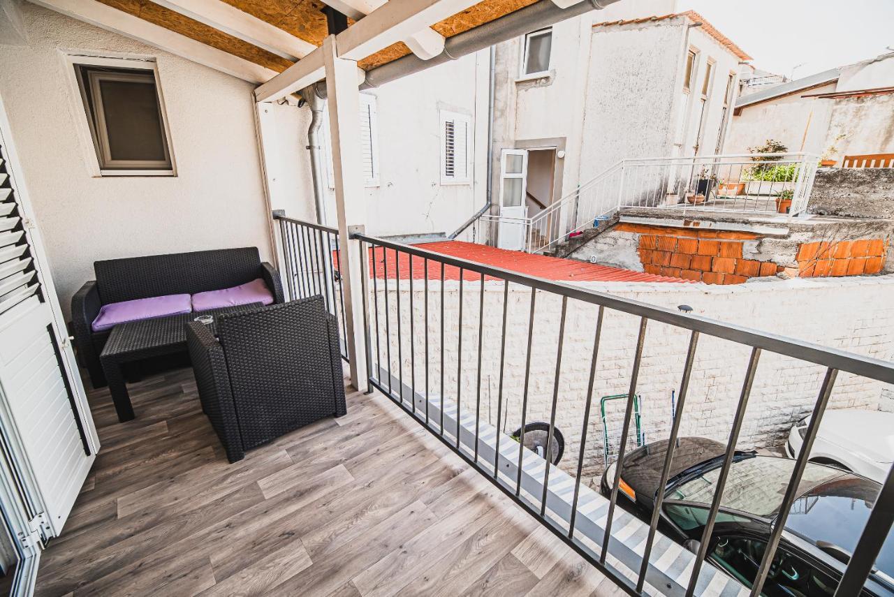 Apartment Downtown Luxury With Hot Tub