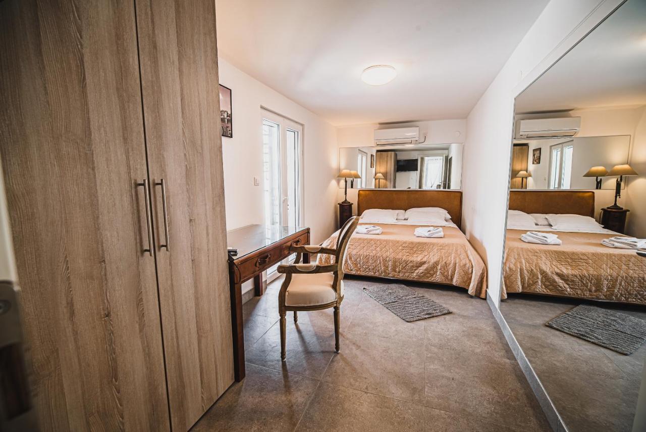 Downtown Luxury With Hot Tub Apartment *